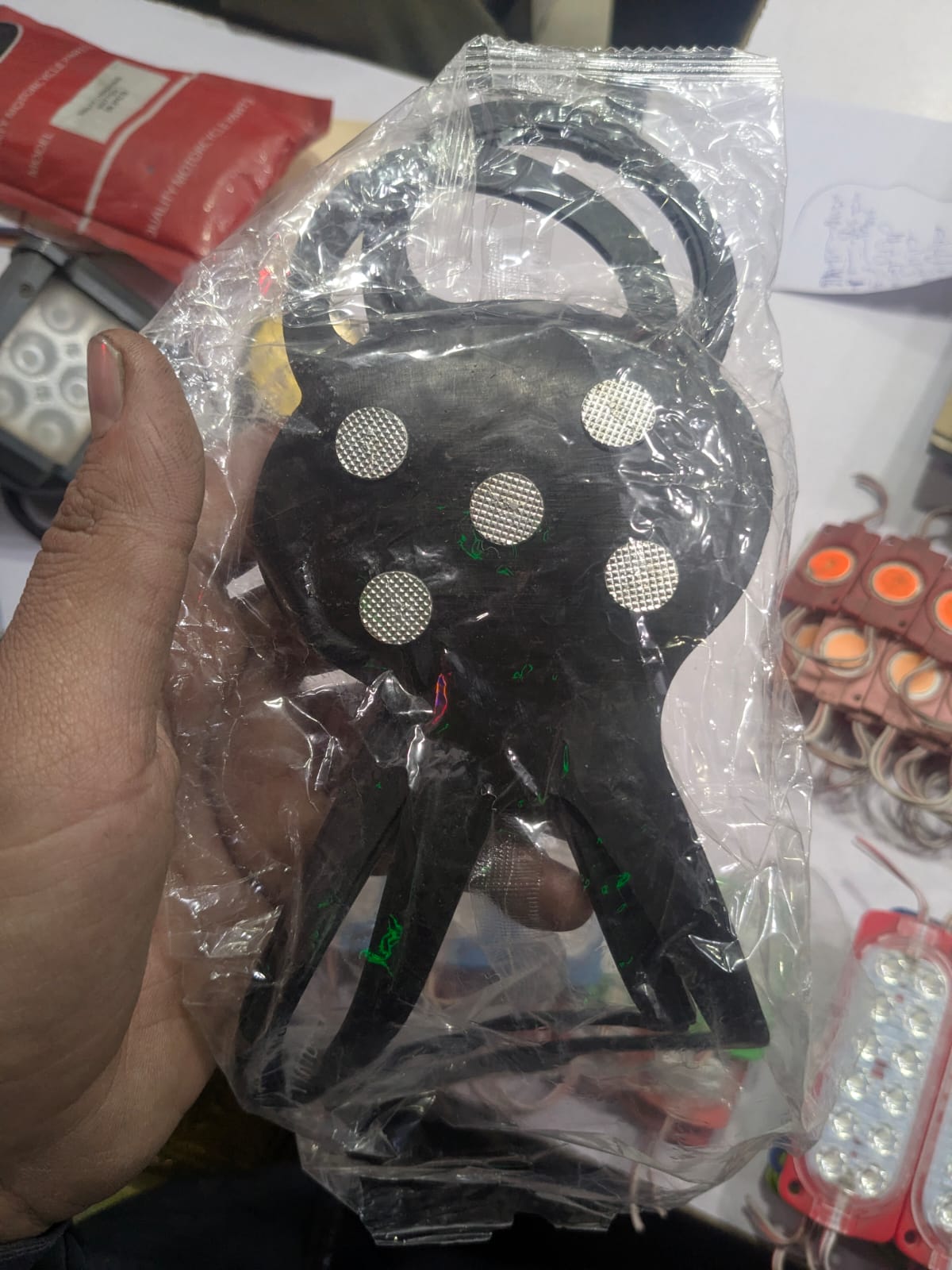 5 Studs Anti Skid Ice Snow Camping Walking Shoes Winter Safety Boots Universal Professional Climbing Crampons - 1 Pair