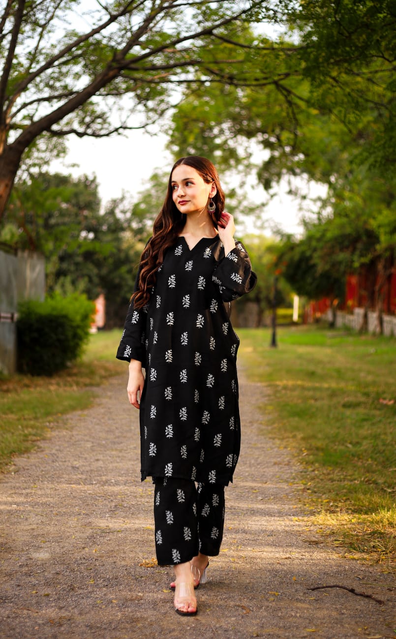 ( black )  Saleha Design Block Print  Stitched Suits casual wear for girls (Summer Lilen)